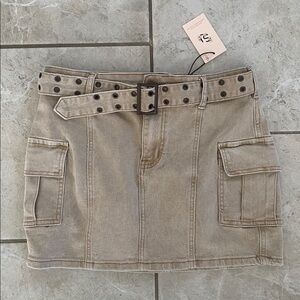 Sincerely Jules NWT Khaki Cargo Belted Mini Skirt